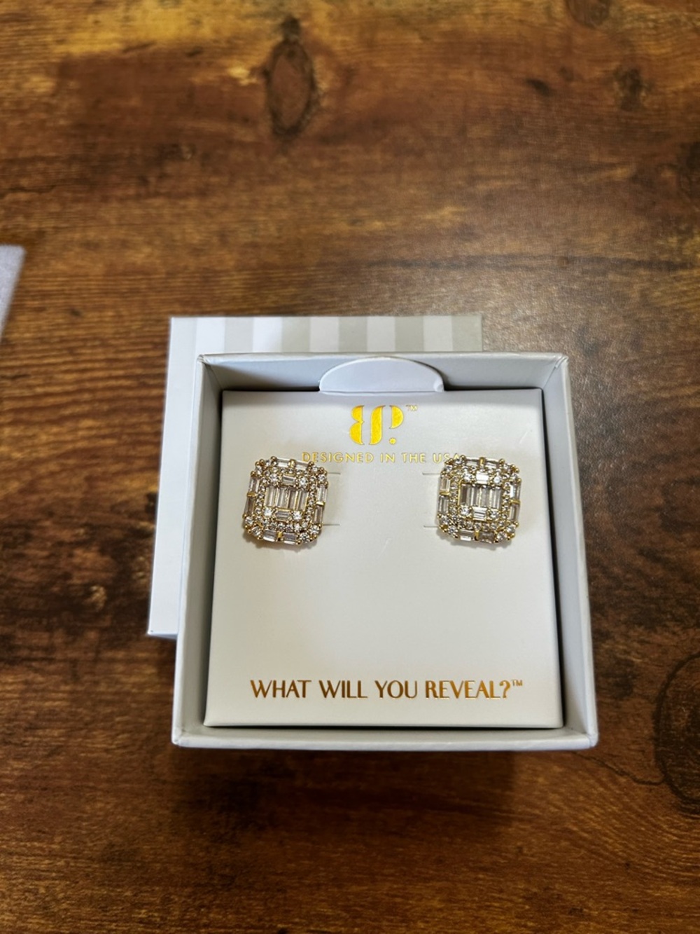 Bomb Party April 2026 “The Marcella Studs”, Gold
